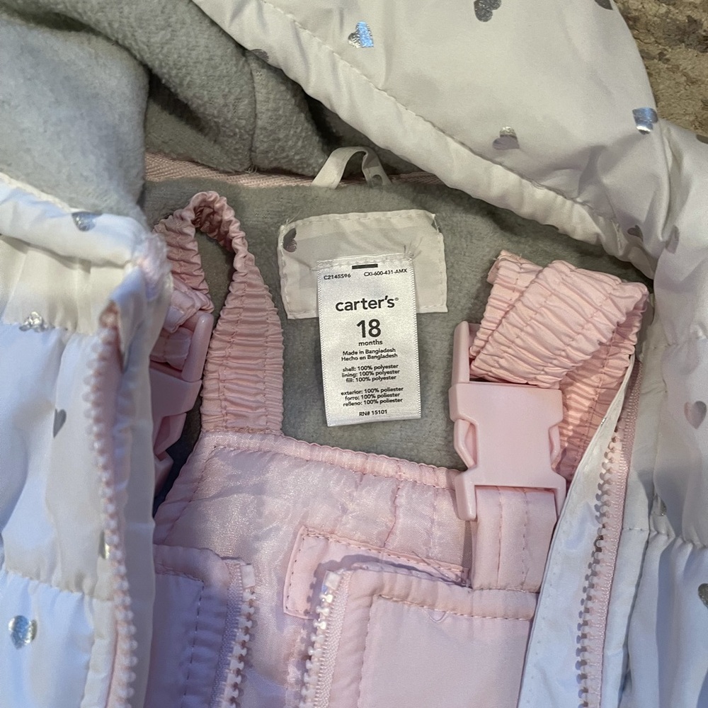 Carter girls snowsuit - Picture 2 of 5